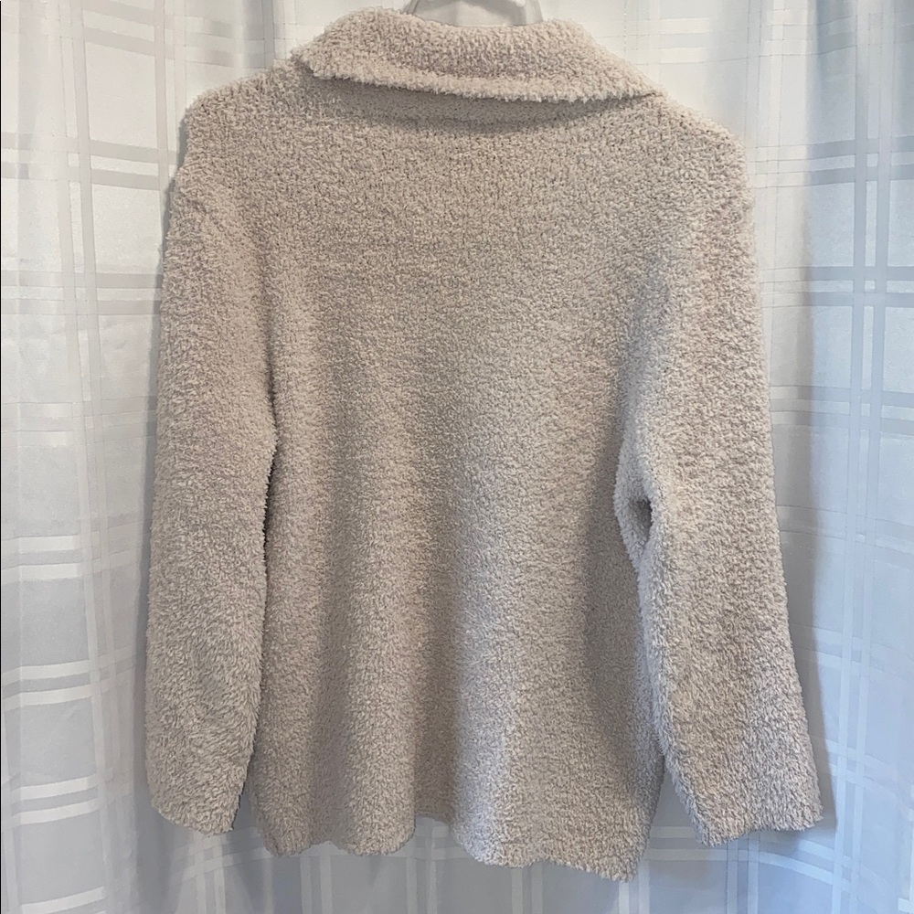 Barefoot Dreams Cozy Chic Cream Cowl Neck Fuzzy Soft Sweater Size Medium - Picture 4 of 5